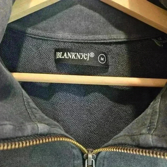 BLANKNYC Faded Look Henley Half zip Sweatshirt Women's M Gray - Picture 4 of 7